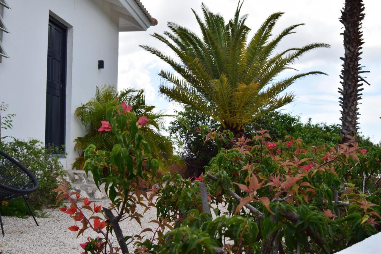 Saint Joris A Tiny Boutique Resort Willemstad Exterior photo