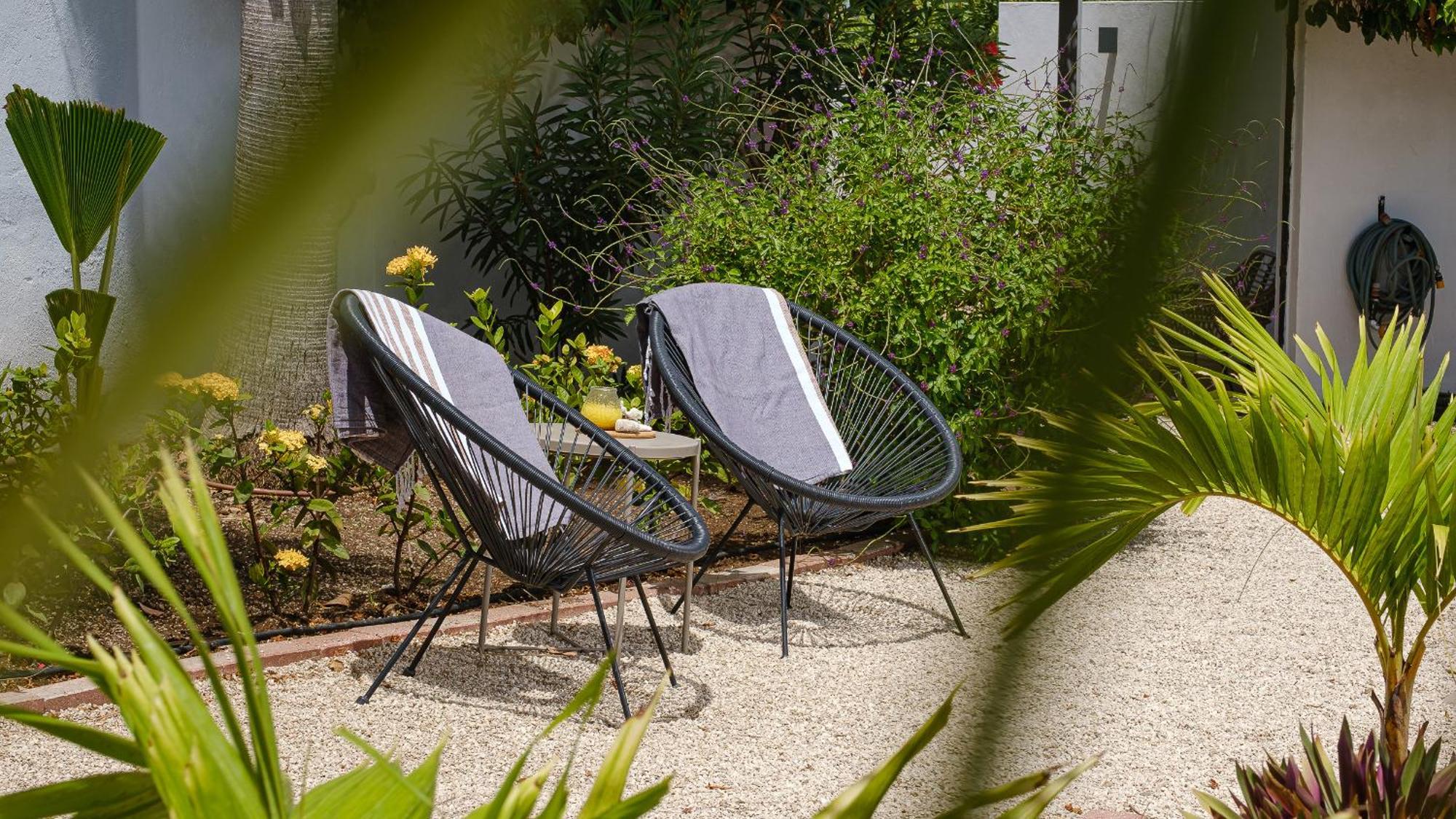 Saint Joris A Tiny Boutique Resort Willemstad Exterior photo